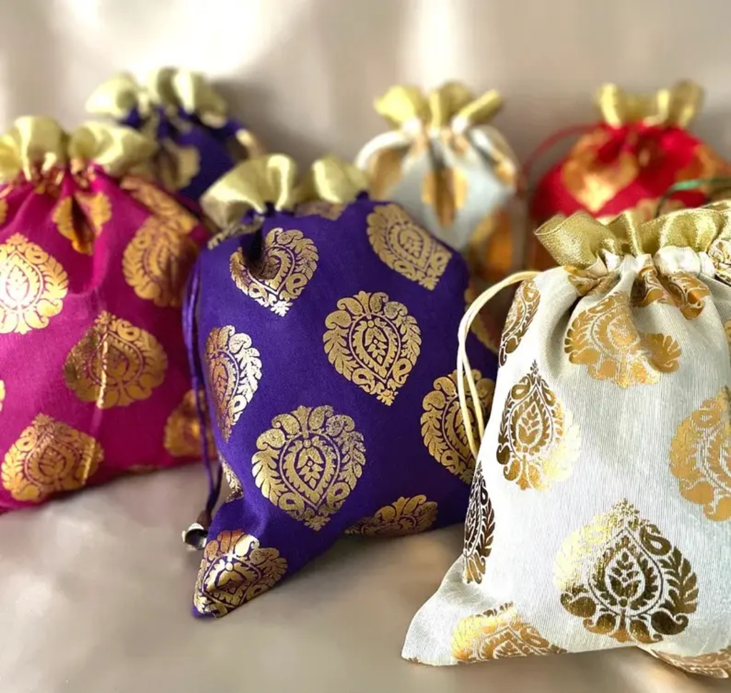 20 Best Return Gift Ideas Under Rs 100 Using Organza and Potli Bags